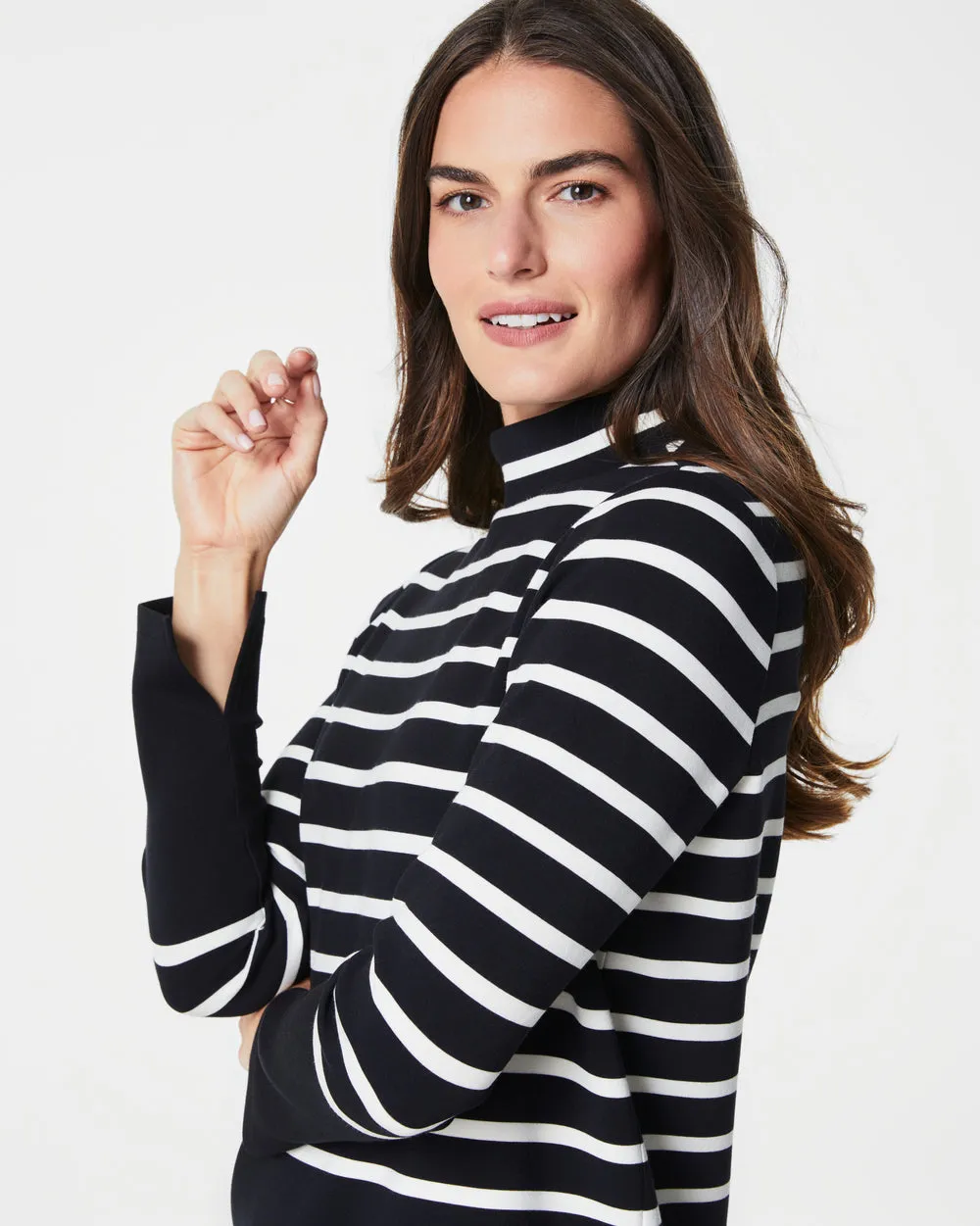 AIRESSENTIALS MOCK PULLOVER STRIPE