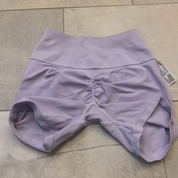 Alphalete Amplify Shorts, 4.5&quot; inseam, size S, Color: Misty Lilac