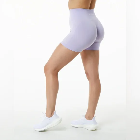 Alphalete Amplify Shorts, 4.5&quot; inseam, size S, Color: Misty Lilac