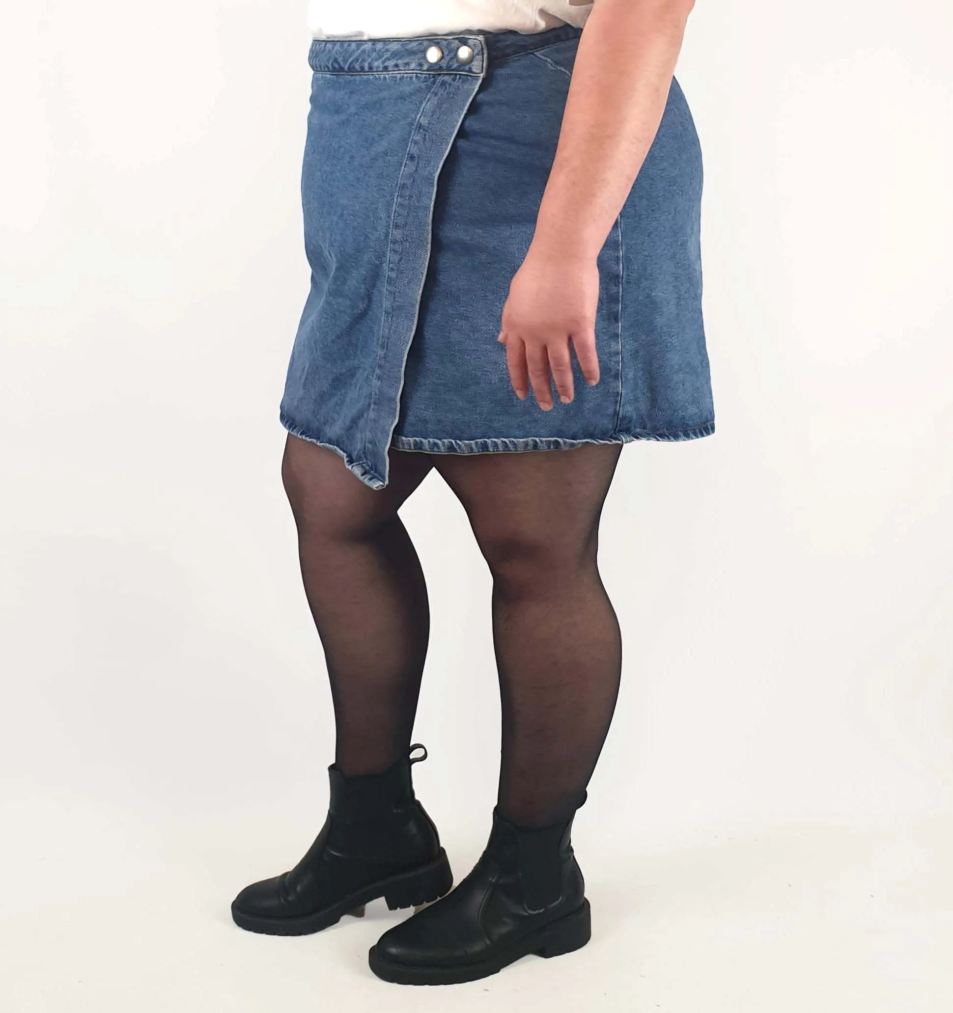 Asos denim mini skirt size UK20