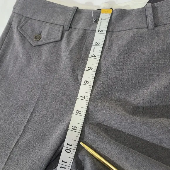 BCBGMAXAZRIA Gray Bermuda‎ Dressy Shorts NWT Size 8