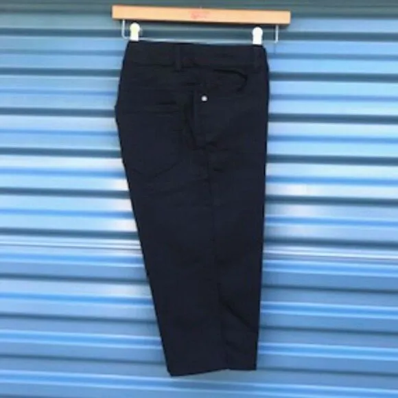 Bermuda Shorts . Size: 4 Petite Skimmer ........... {2} Pair Bundle . Black