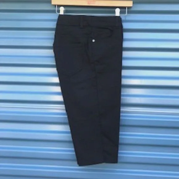 Bermuda Shorts . Size: 4 Petite Skimmer ........... {2} Pair Bundle . Black