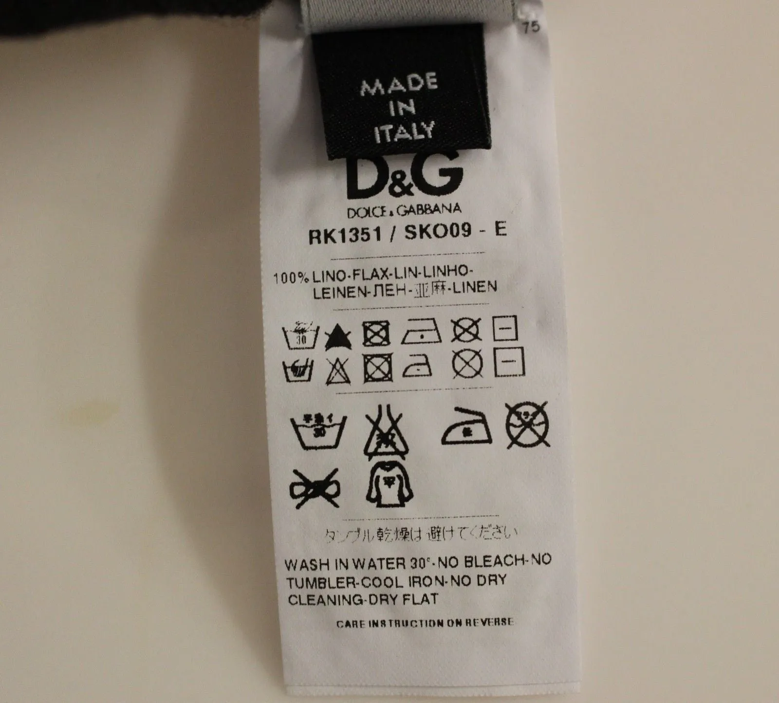 Black Linen Logo V-neck Sweater Pullover