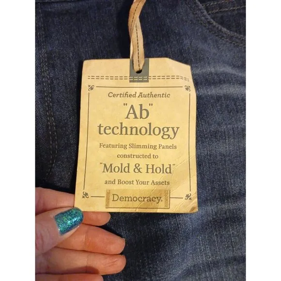 Democracy Ab Technology Distressed Dark Wash Bermuda Shorts Size 24W NWT