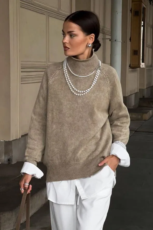 Distressed Turtleneck Pullover Sweater