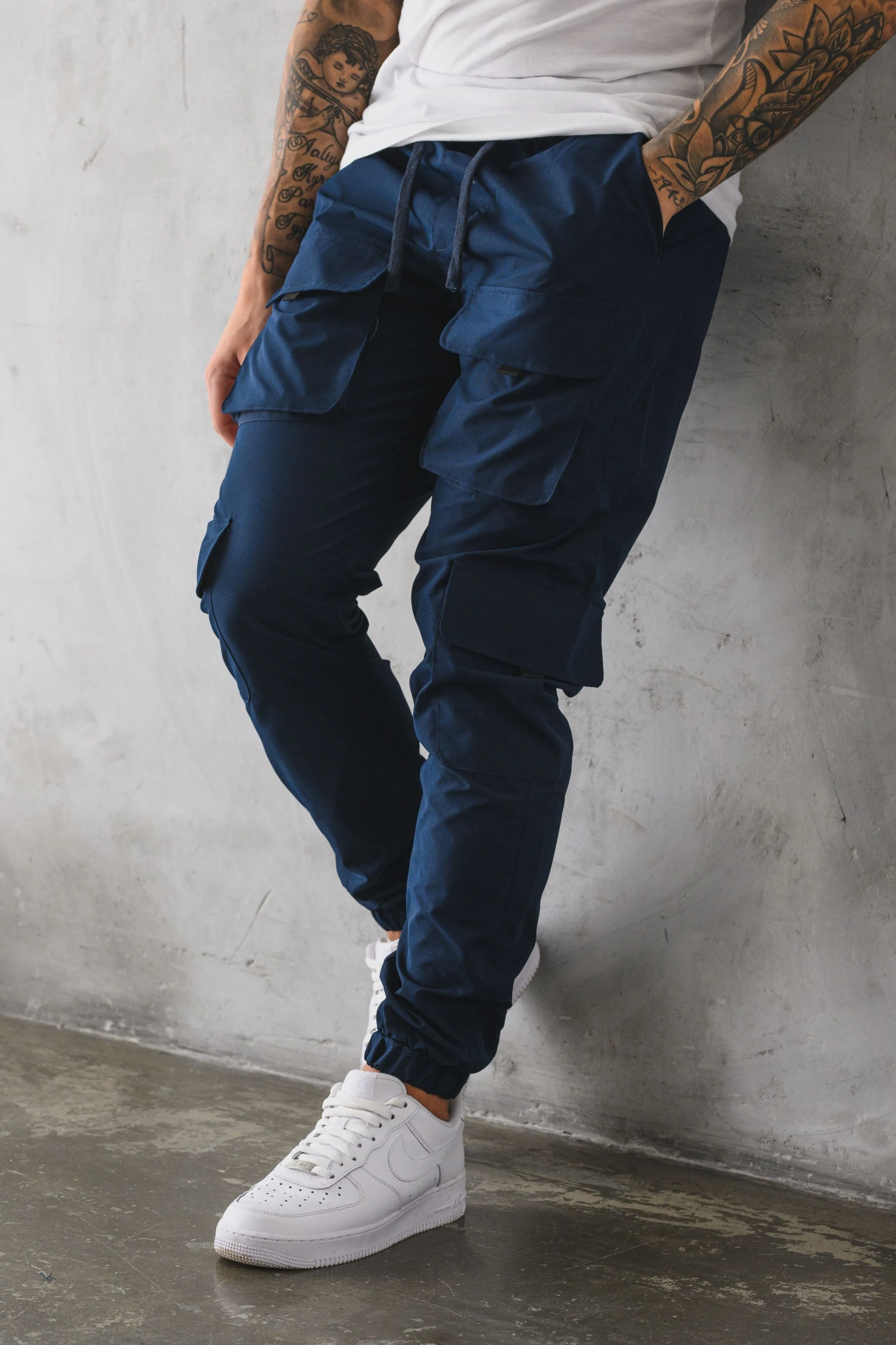 DIVISION V2 CARGO PANTS - NAVY