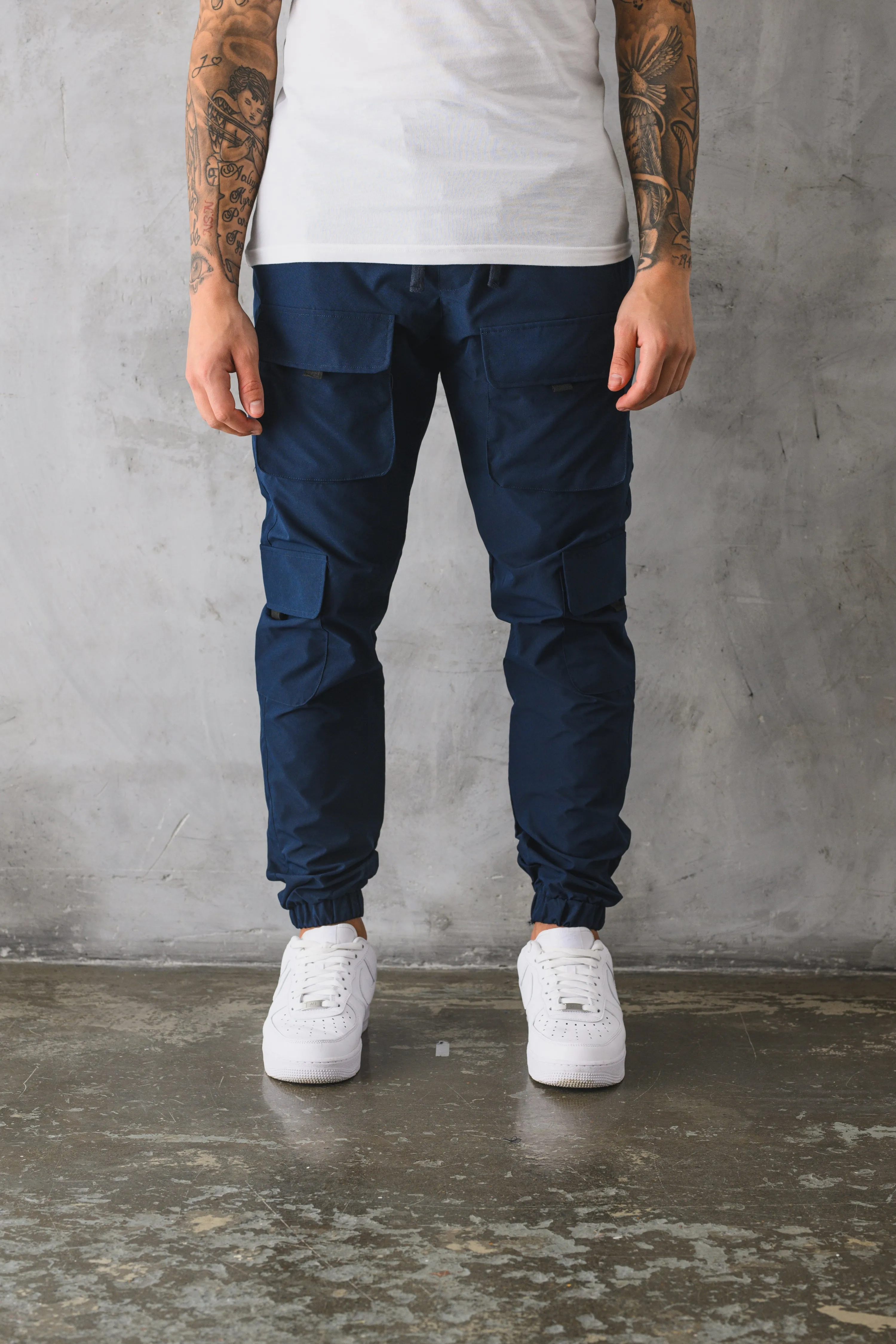 DIVISION V2 CARGO PANTS - NAVY
