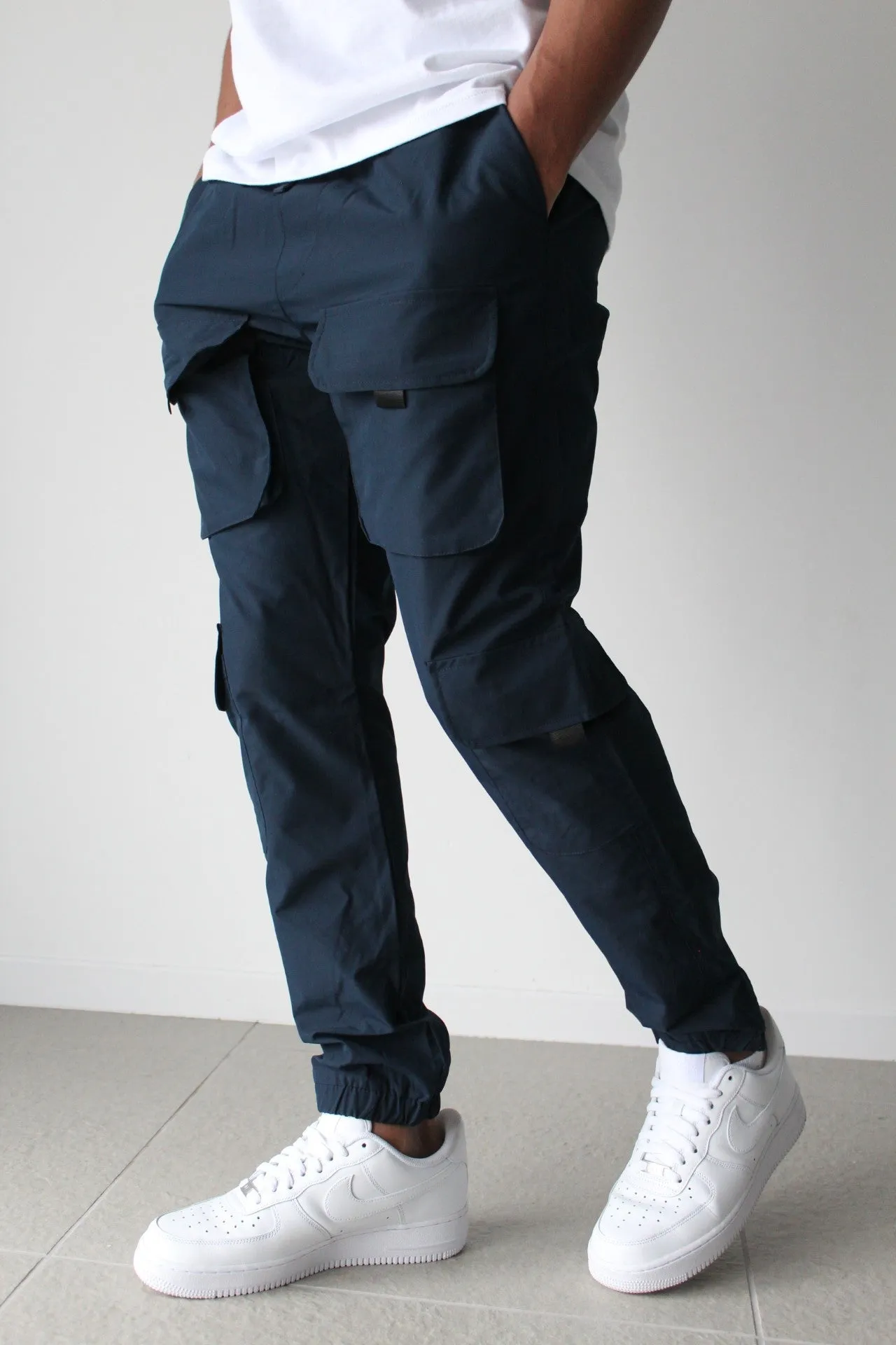 DIVISION V2 CARGO PANTS - NAVY