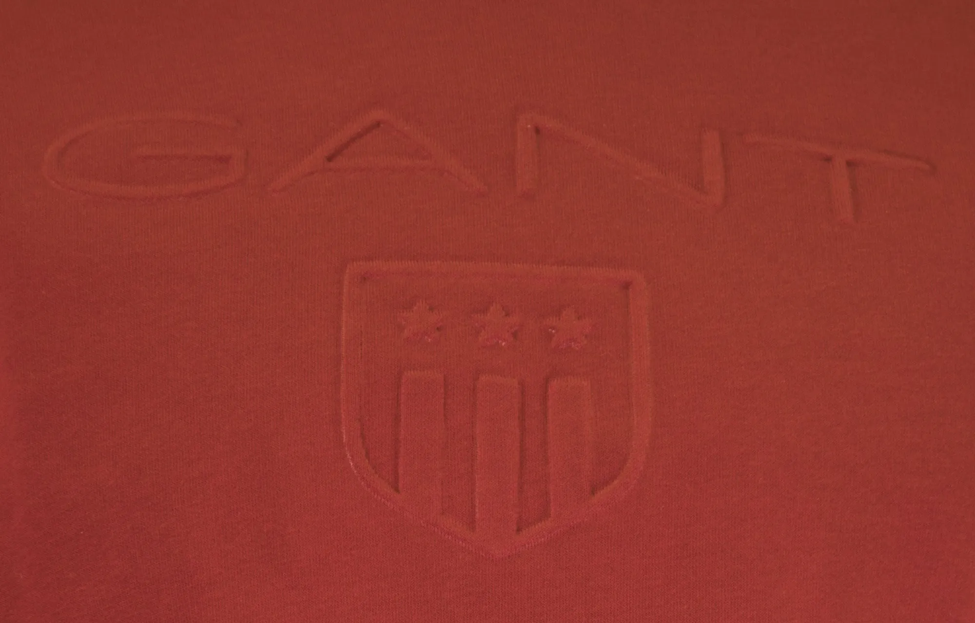GANT Men's Thunder Red O3 Gant Embossed C-Neck Sweat 276317 Size M $165 NWT