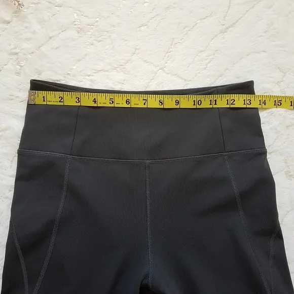 Girlfriend Collective High Rise Bike Shorts in Moon