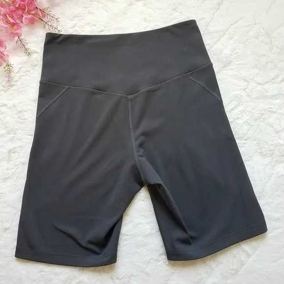 Girlfriend Collective High Rise Bike Shorts in Moon