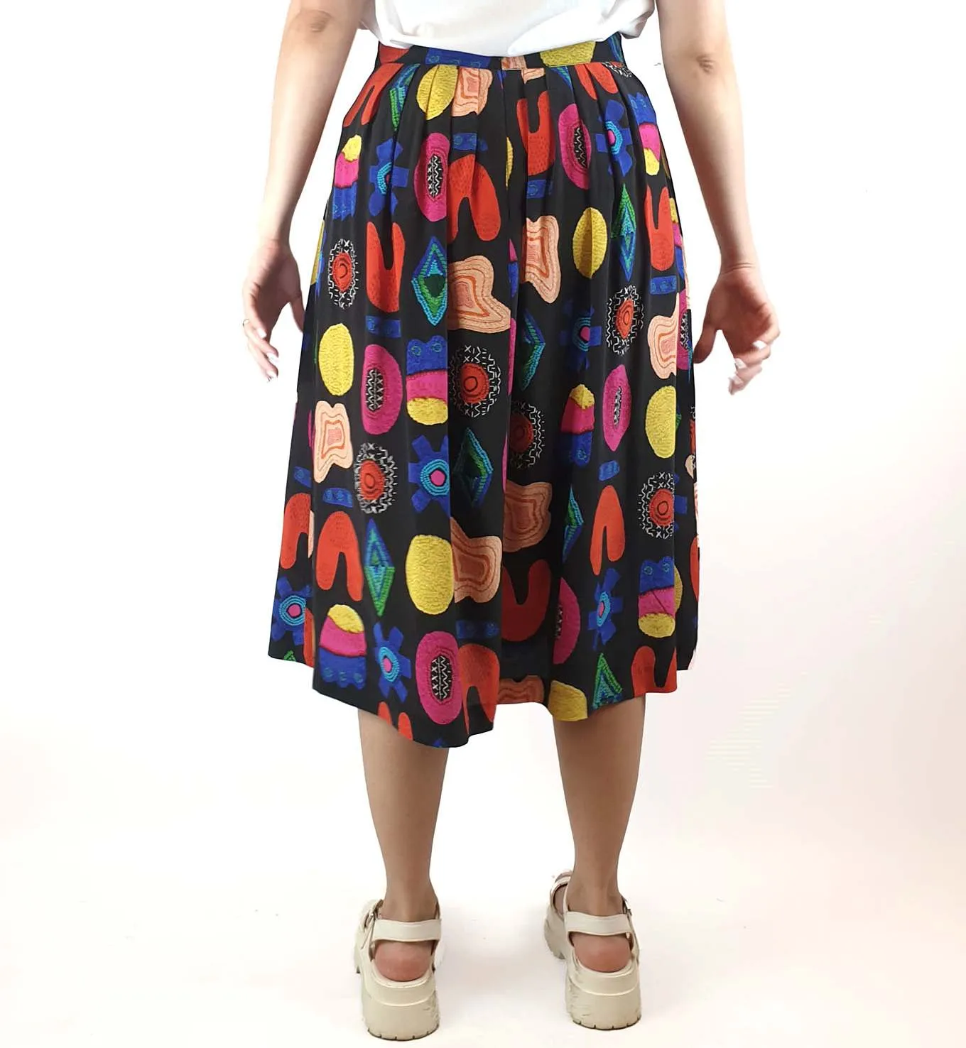Gorman   Liz Payne colourful 100% silk skirt size 10