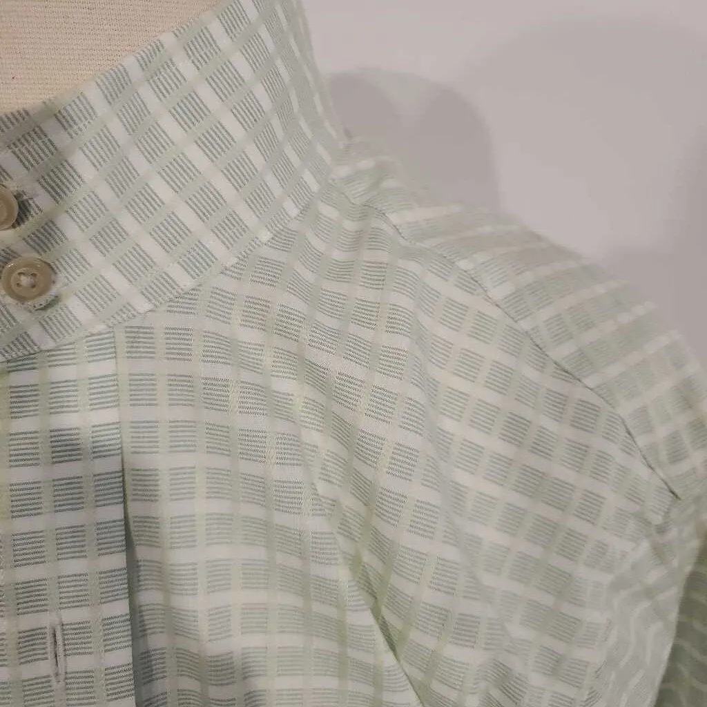 Green / White Plaid Hunt Shirt Size 32