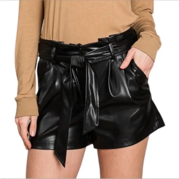 HEYSON faux leather high waist shorts S black