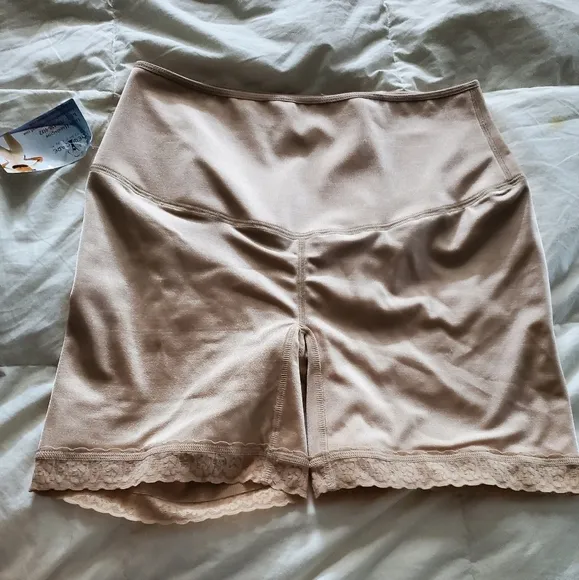 High Waisted Shapewear Shorts for Women Butt Lift/ Flat Tummy