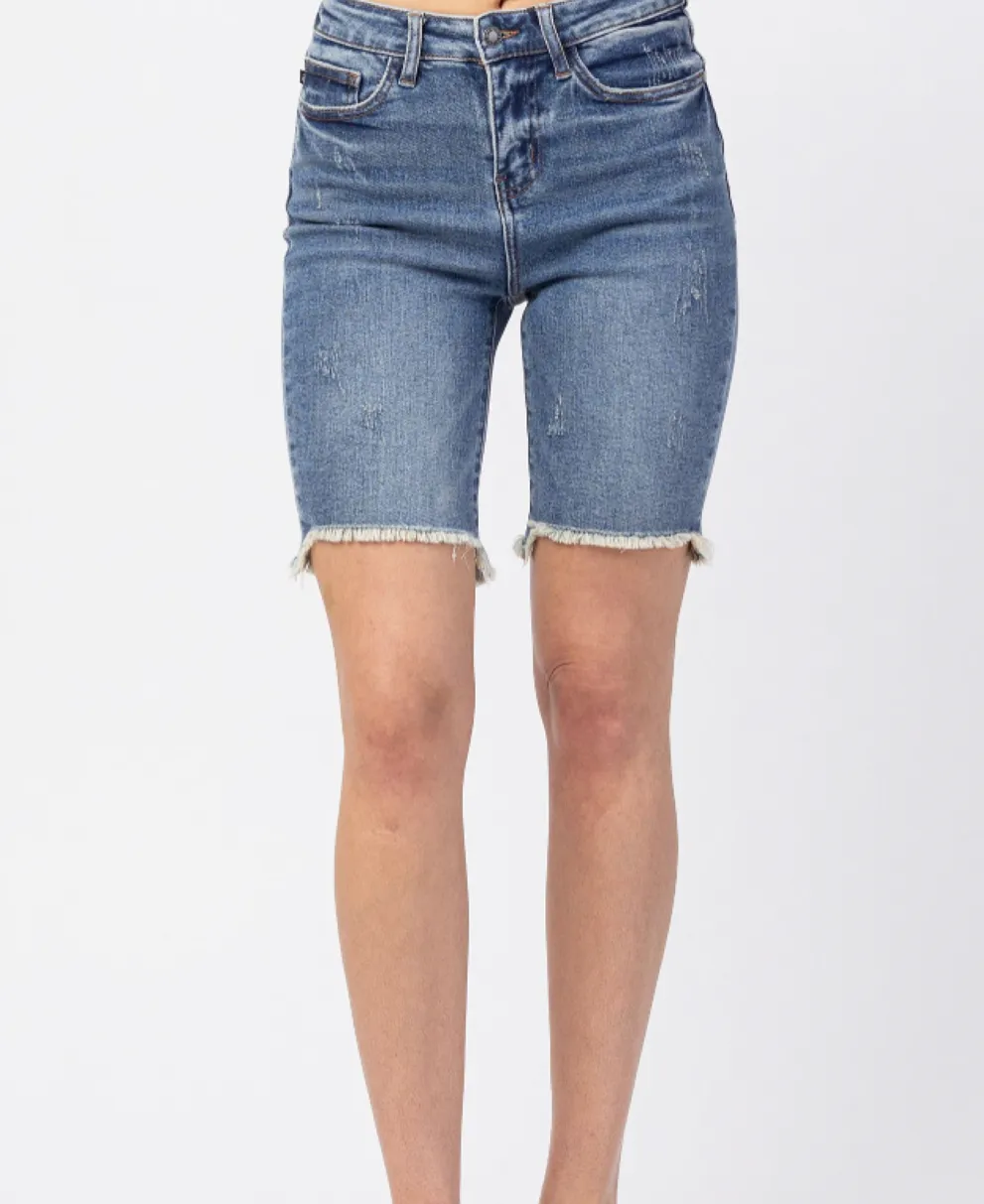 JUDY BLUE HIGH RISE CUT-OFF BERMUDA SHORTS | S-3XL