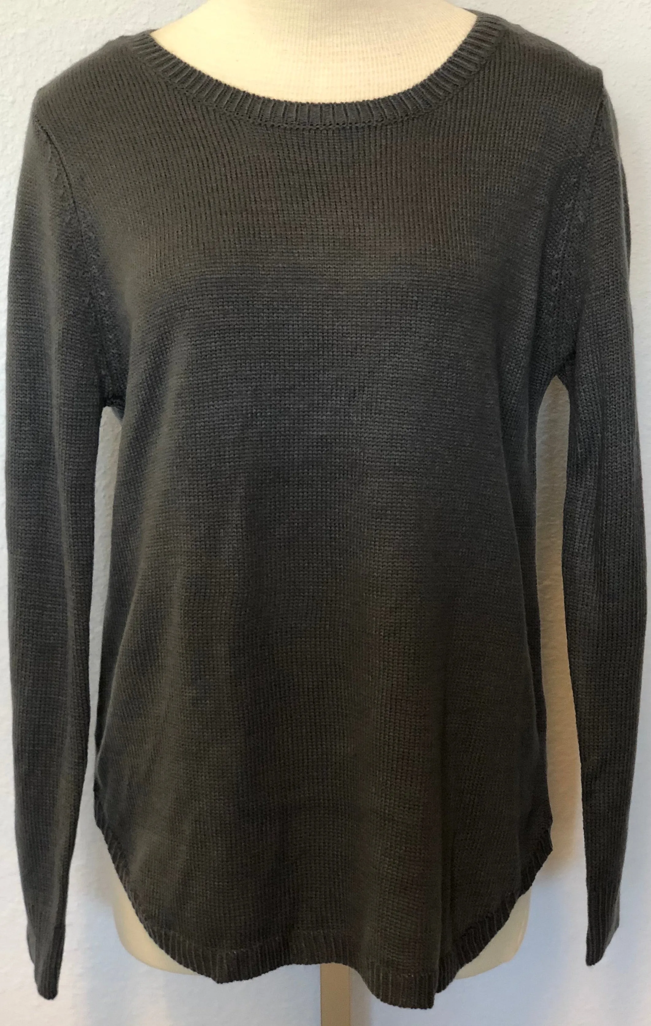 LASER CUT BACK SWEATER