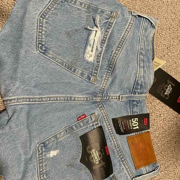 Levi’s 501 high rise shorts