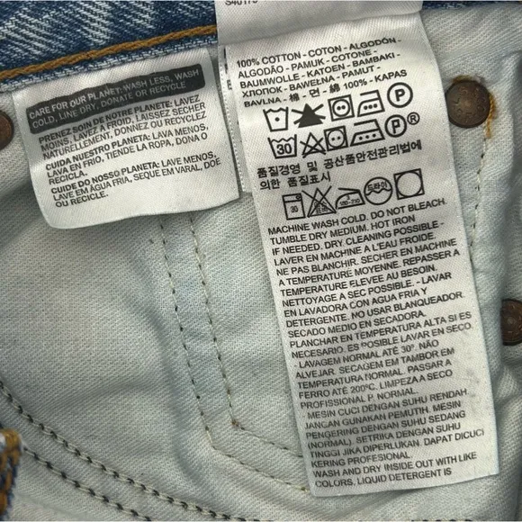 LEVIS Distressed 501 ORIGINAL FIT HIGH RISE SHORTS