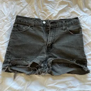 Levi’s high waisted black / gray jean shorts