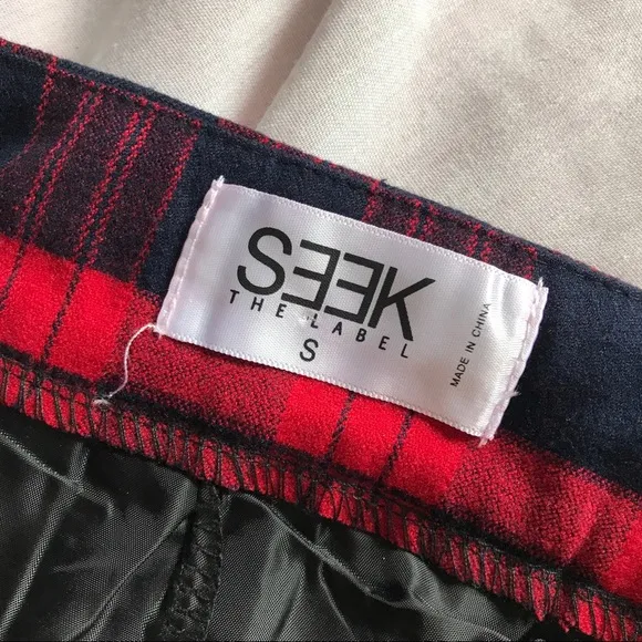 lf seek the label ⋆ plaid skort