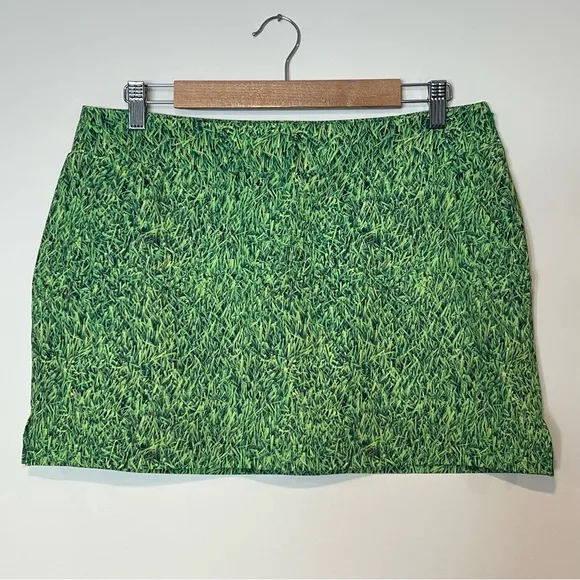 Loudmouth Ladies Size 8 Golf Skort