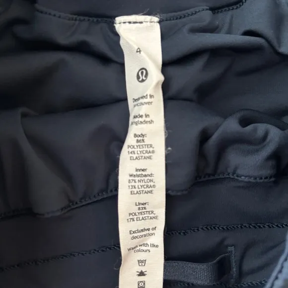 Lululemon Navy Track That High-Rise LinedShort 3&quot; Size 4