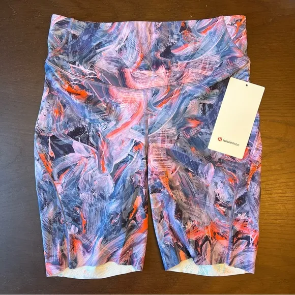 Lululemon women’s Base Pace high-rise 8” shorts. Size 8. NWT.