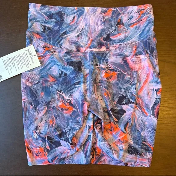 Lululemon women’s Base Pace high-rise 8” shorts. Size 8. NWT.
