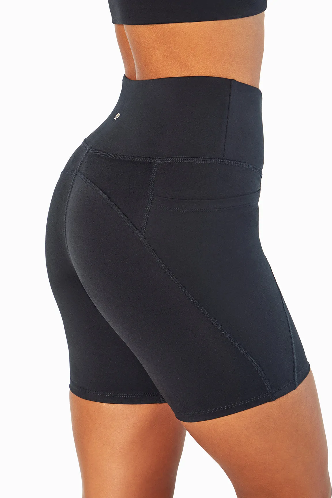 Luna Side Pocket Short
