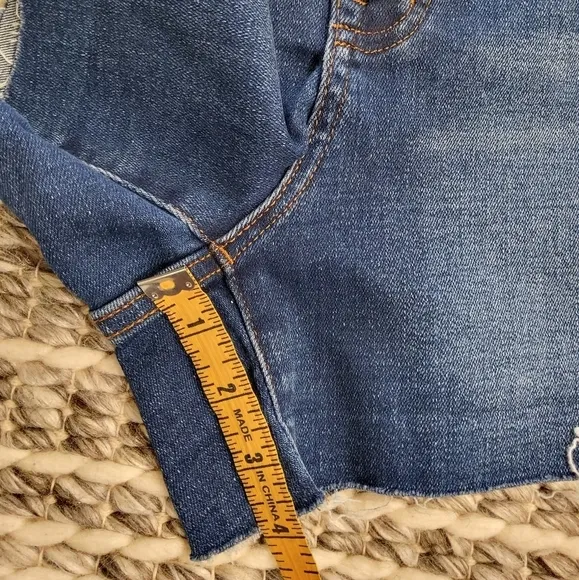 Madewell High Rise Denim Shorts Size 31