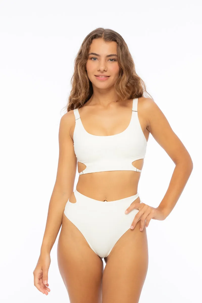 Nona Perkasa Gladiolus Bottoms 2.0 - Ivory