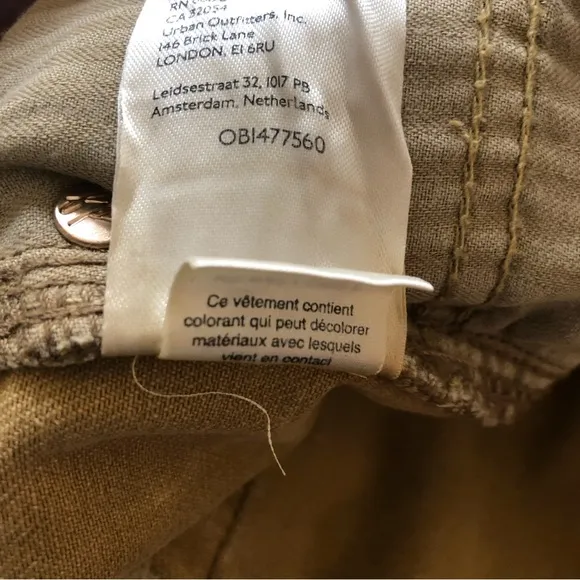 NWOT Avery bermuda shorts by Free People in size 26