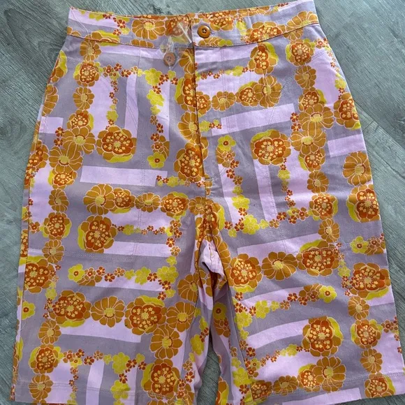 NWOT Free People Size 10 Sun in My EyeLavender Fields Bermuda shorts High rise