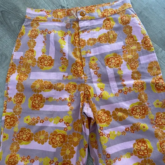 NWOT Free People Size 10 Sun in My EyeLavender Fields Bermuda shorts High rise