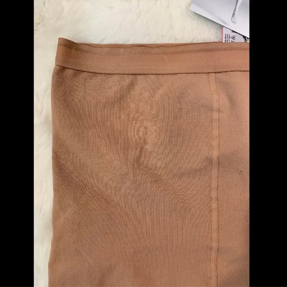 NWT $88 Item M6 High Waisted Shorty Shaping Shorts Carmel Nude [SZ‎ Large ]