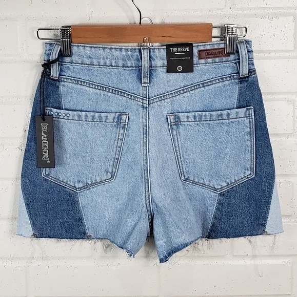 NWT Blank NYC The Reeve High Waisted Denim Shorts size 25 Light to Dark Blue