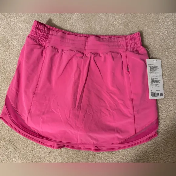 NWT lululemon Hotty Hot High Rise Skirt Size 10 Sonic Pink 4” inseam