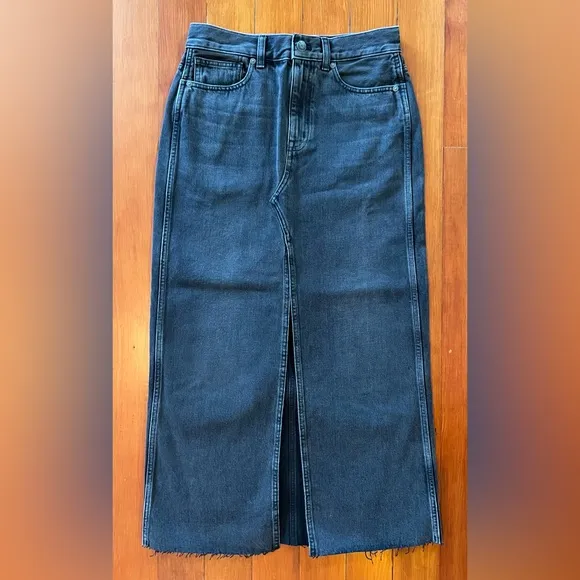 NWT Madewell Raw Hem Mid-rise Midi Skirt-  25 - Black