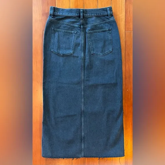 NWT Madewell Raw Hem Mid-rise Midi Skirt-  25 - Black