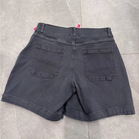 NWT Spanx Twill Stretch Short washed Black High Rise Size XSmall