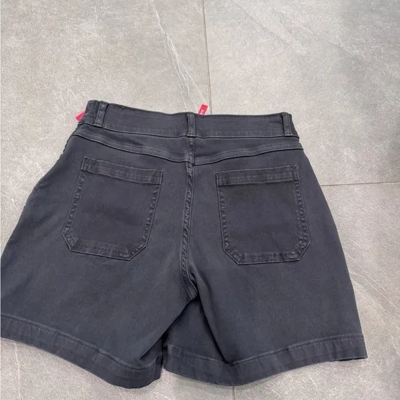 NWT Spanx Twill Stretch Short washed Black High Rise Size XSmall