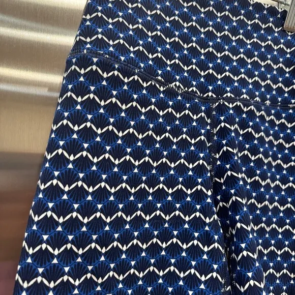 NWT Splits59 Airweight High Waisted Athletic Shorts Spandex Stretch Blue Shell​