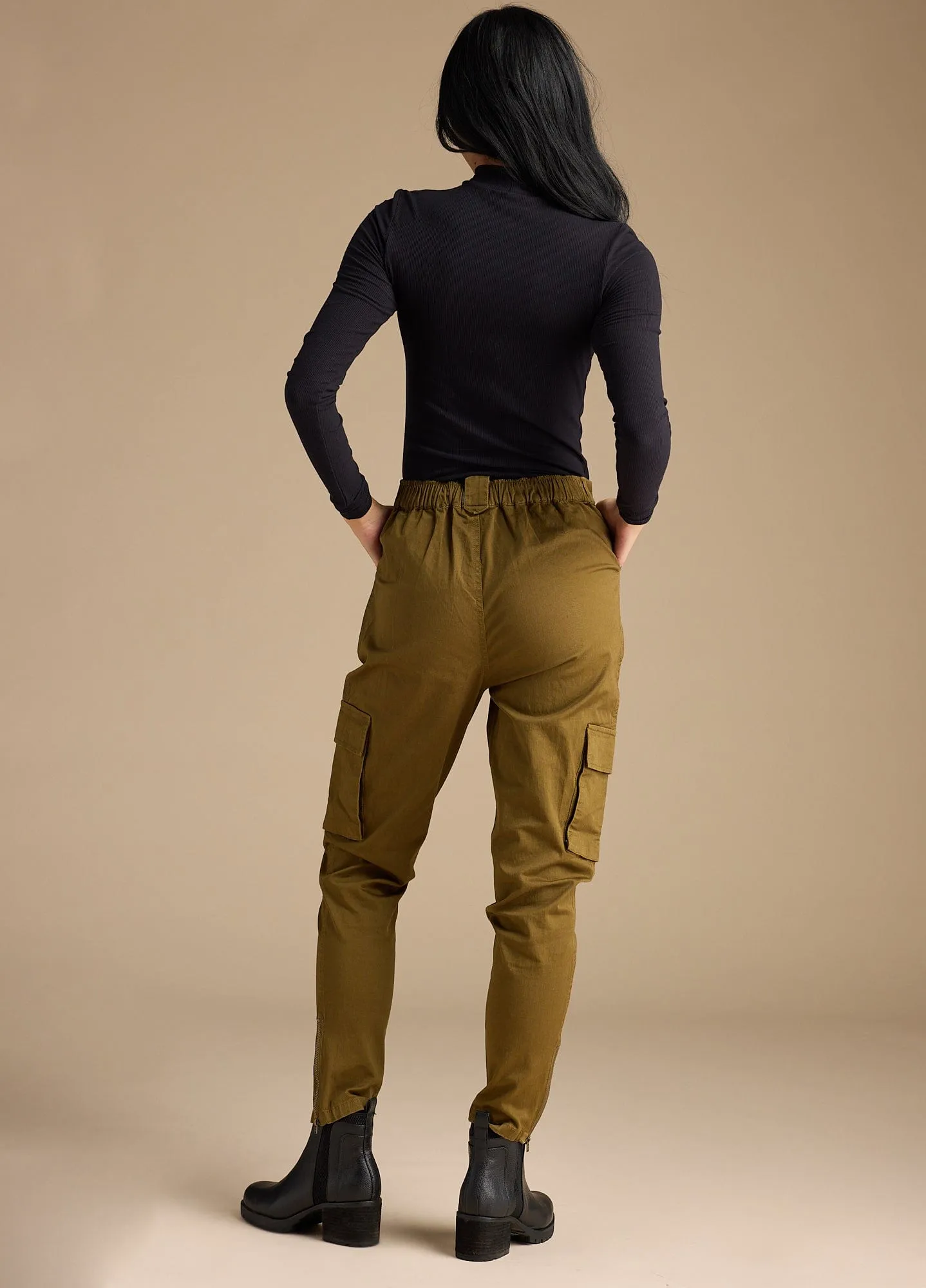 Oxford Cargo Pants