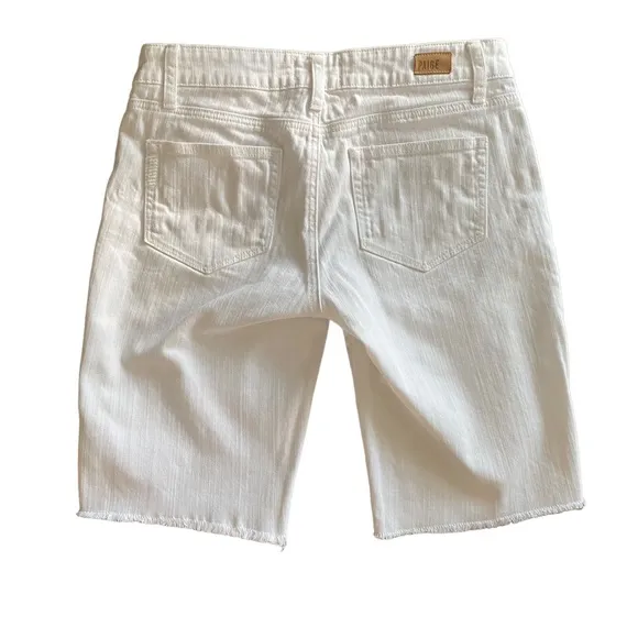 PAIGE Jax Bermuda white Shorts Rolled Cuff or Raw Hem Size 28