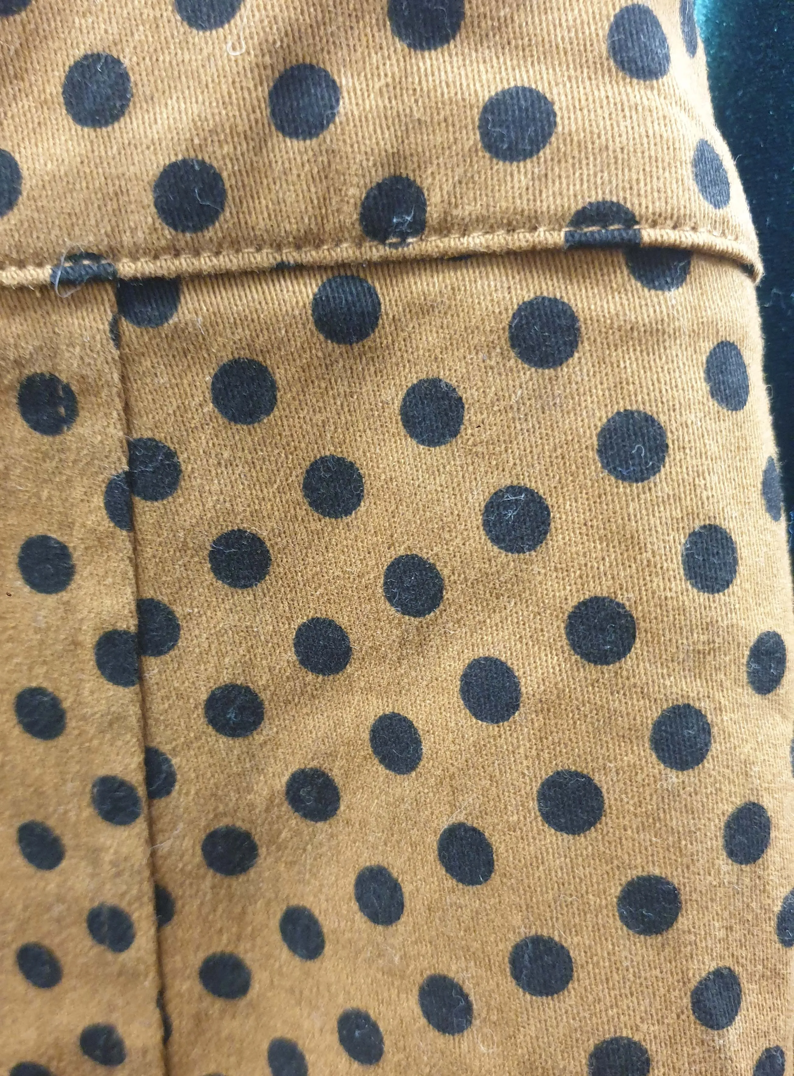 Princess Highway mustard polka dot mini skirt size 10 (best fits 8)