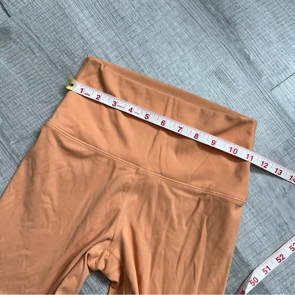 SET ACTIVE SPORTBODY™ BIKE SHORTS - LIGHT ORANGE