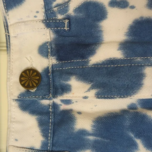 Show Me Your Mumu Indigo Tie Dye Shorts