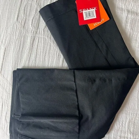 SPANX OnCore High-Waisted Mid Thigh Short Sculpt Shaper black NWT medium